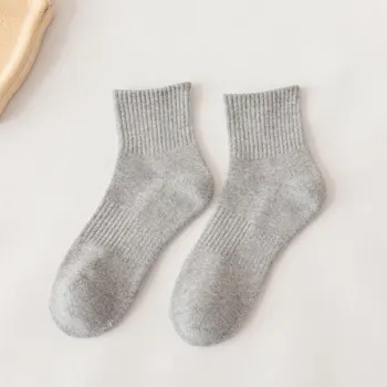 Однотонные носки Черного, Белого, серого цвета, Женские Весенне-летние дышащие спортивные носки средней длины 5