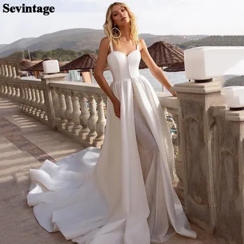 Блестящее тюлевое атласное Пляжное свадебное платье с жемчугом, свадебное платье в стиле бохо, платья для свадебной вечеринки Принцессы с высоким разрезом, длинный шлейф, сшитый на заказ 2021